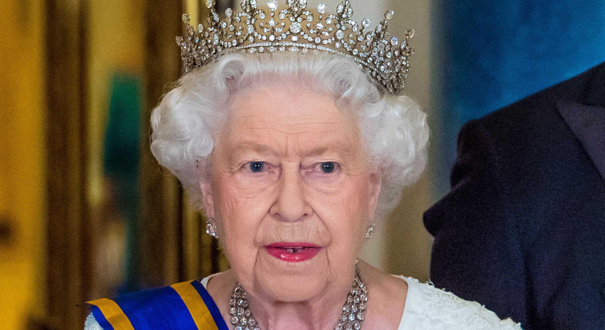 Queen Elizabeth II's burial attire: tradition and secrecy in royal dress