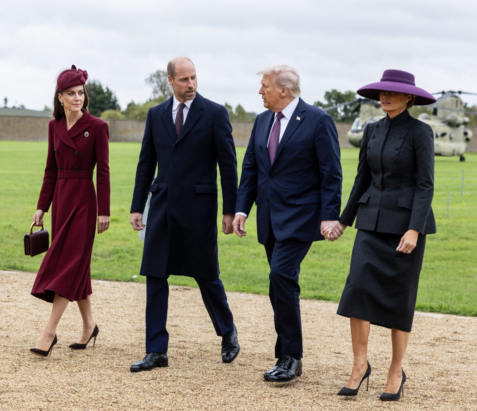 Prince William's height 'revealed' as fans baffled over how tall Donald ...