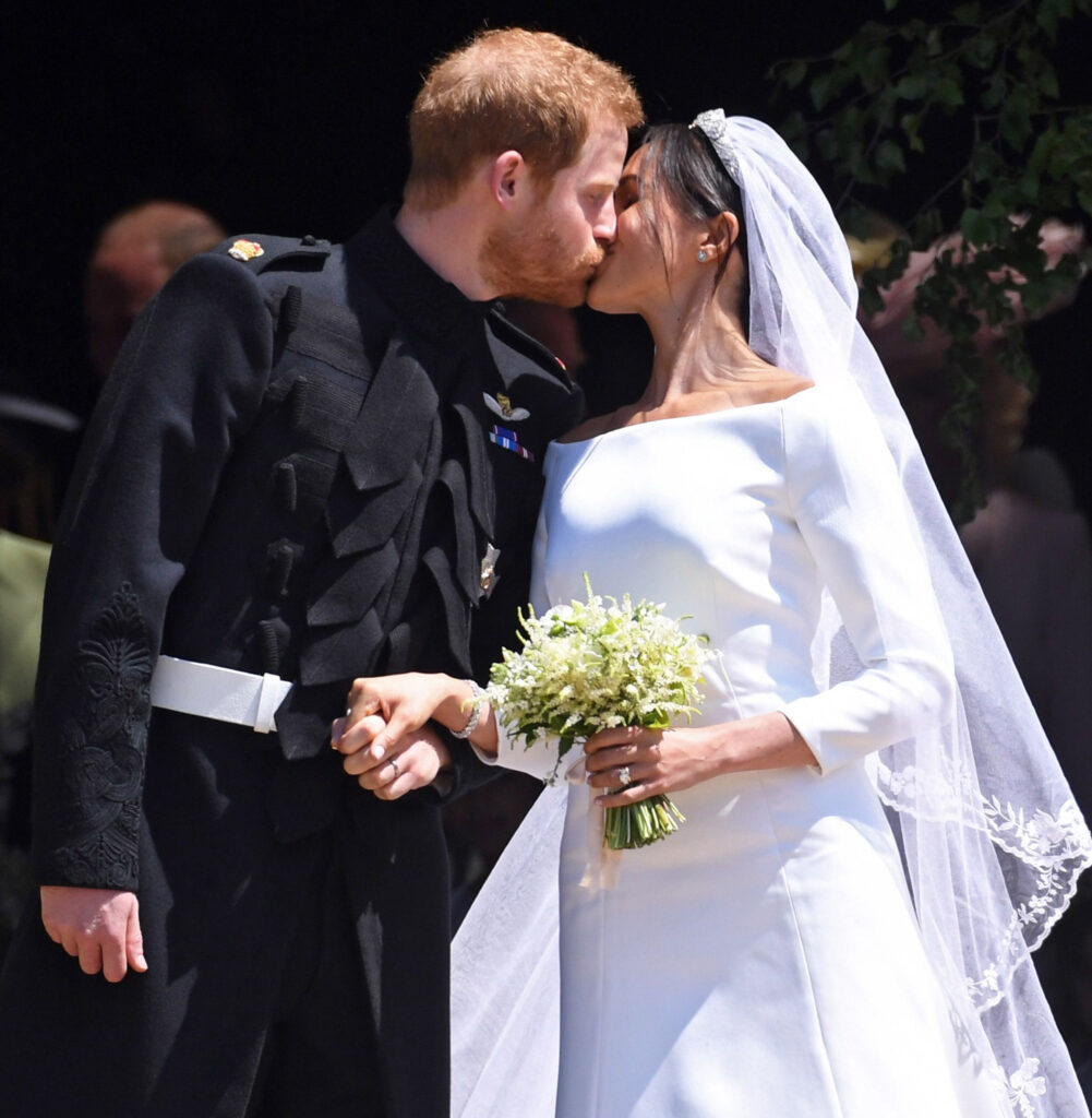 Prince Harry and Meghan Markle kissing at wedding