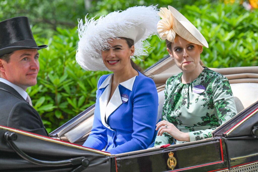 Sophie Winkleman and Princess Beatrice at the Ascot 