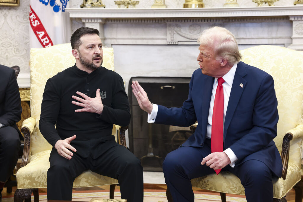 Zelenskyy and Trump arguing in the White House 