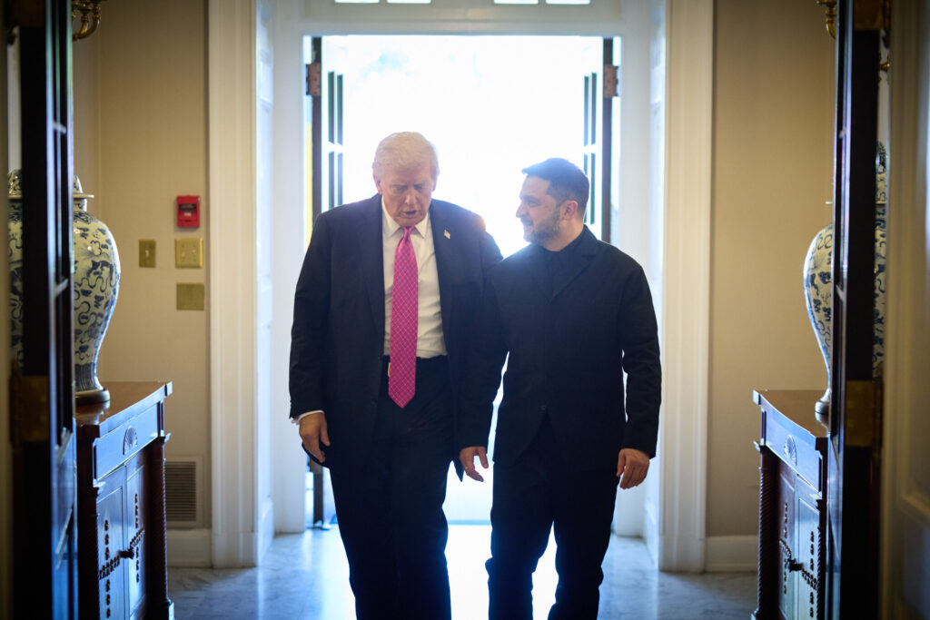 Donald Trump and Zelenskyy 