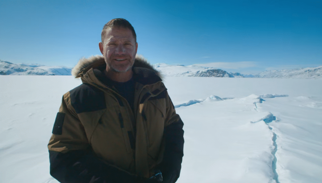 Steve Backshall in the Canadian Arctic