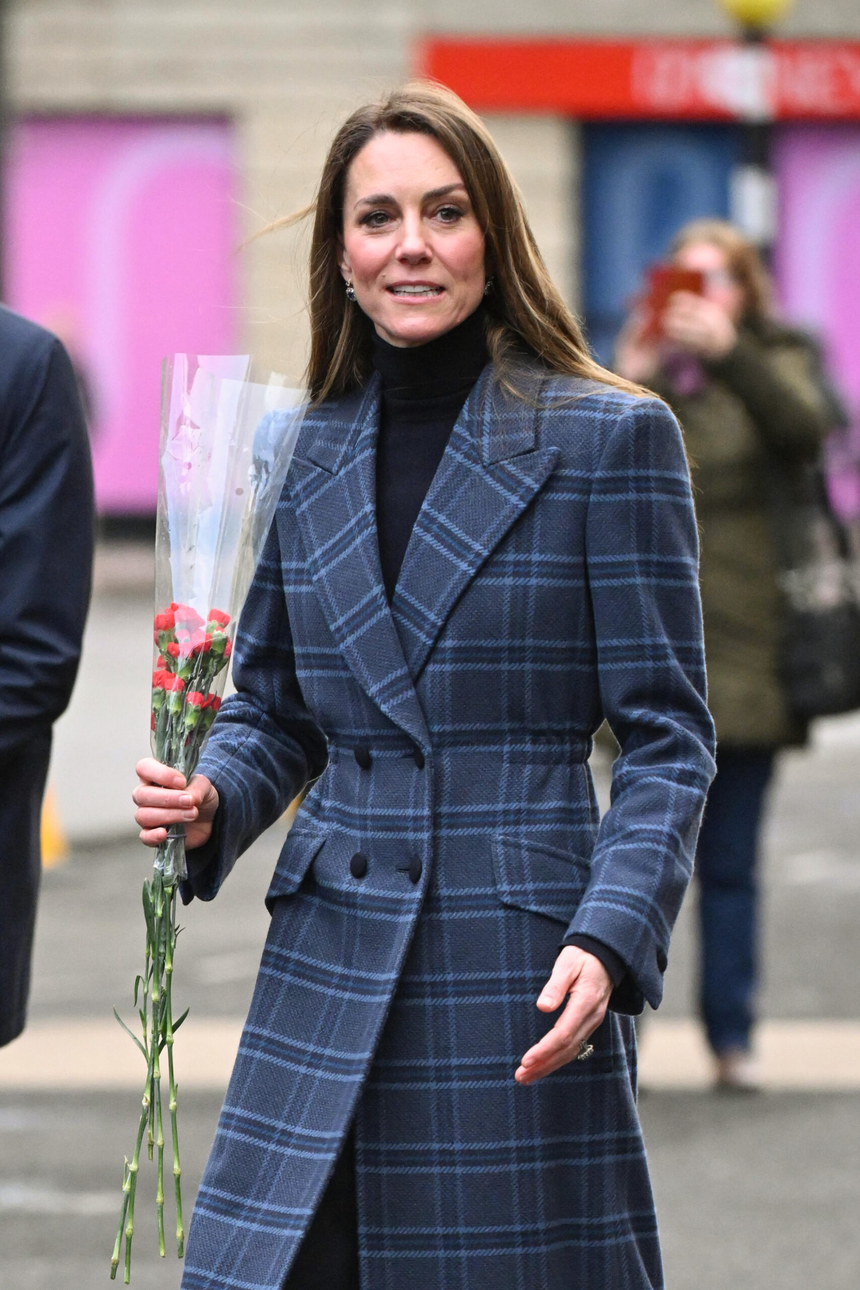 Kate Middleton in blue tartan coat on royal engagement