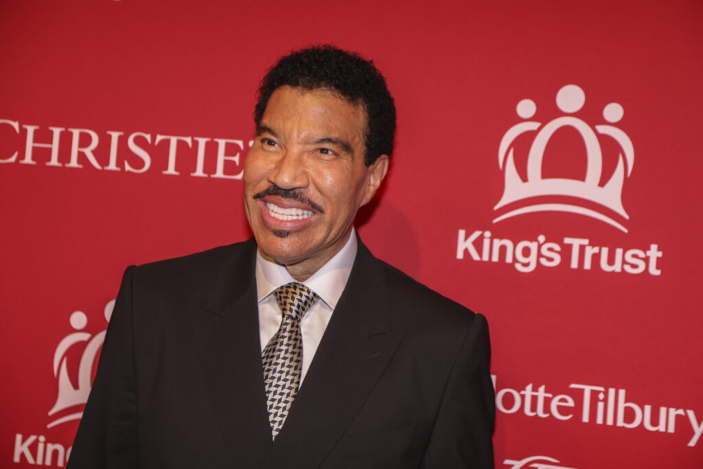 Lionel Richie at event