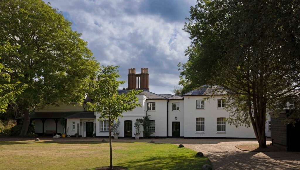 Outside view of Frogmore Cottage