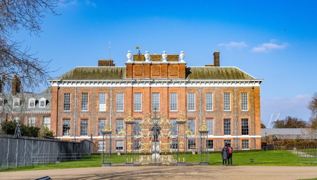 Outside view of Kensington Palace